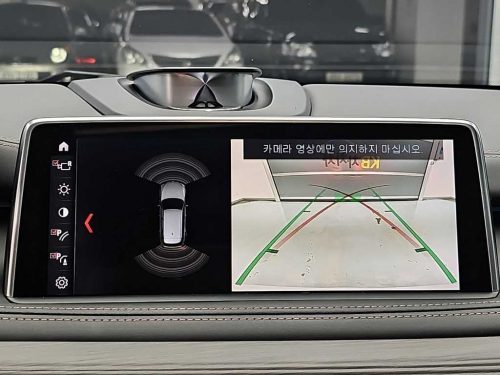 BMW X5 (F15) xDrive M50d 사진 16