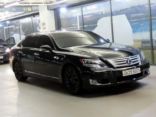 렉서스 LS600hL 4인승
