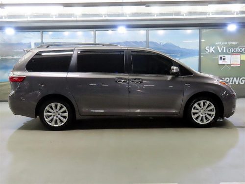 토요타 시에나 3.5 AWD 사진 3