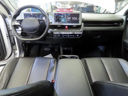 Hyundai Ioniq 5 Standard Commercial photo 10