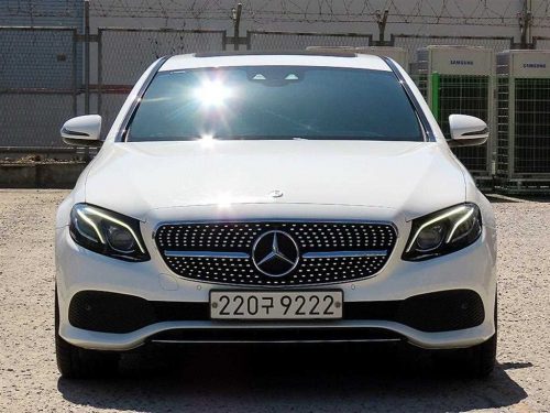 벤츠 E-클래스 W213 E220d 아방가르드