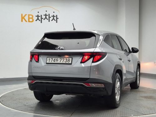 현대 투싼 (NX4) 디젤 2.0 4WD 모던 사진 3