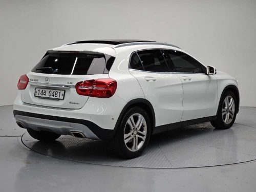 벤츠 GLA클래스 X156 GLA200 CDI 4MATIC 사진 4
