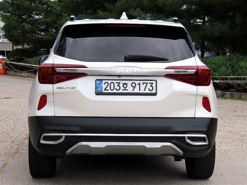 기아 셀토스 가솔린 1.6 터보 2WD 사진 4