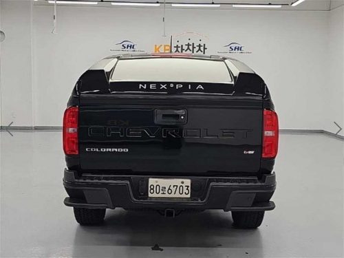 쉐보레 리얼 뉴 콜로라도 3.6 Z71-X 미드나잇 4WD 사진 3