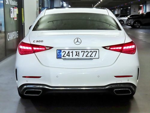 벤츠 C클래스 W206 C300 AMG 라인 사진 5