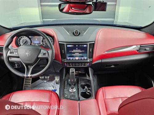 마세라티 르반떼 3.0 AWD 그란 스포츠 사진 8