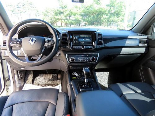 KG모빌리티(쌍용) 렉스턴 스포츠 칸 디젤 2.2 4WD 사진 모두보기