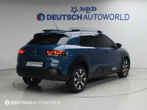 시트로엥 C4 각투스 1.5 BlueHDi 샤인 사진 2