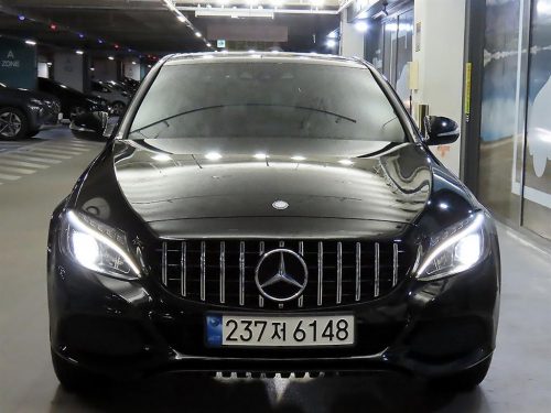 벤츠 C클래스 W205 C200 사진 2
