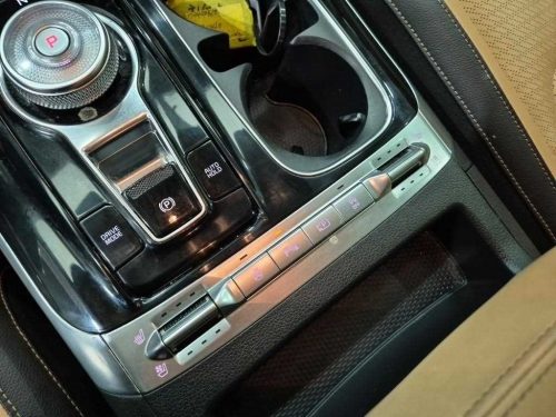 Kia Carnival 4th Gen Diesel 9-Seater Noblesse photo 16