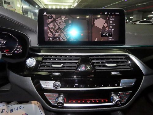 BMW 5시리즈 (G30) 523d M 스포츠 사진 11