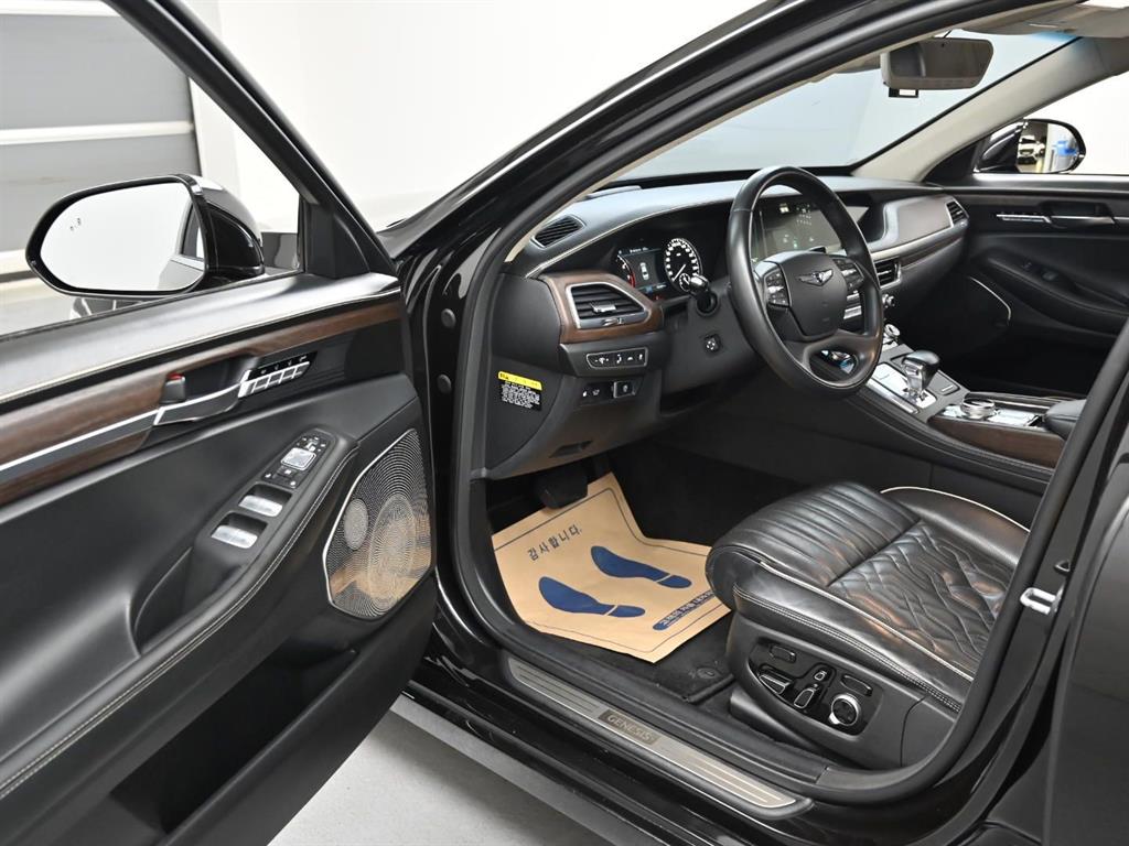 제네시스 G90 5.0 GDI AWD 사진 11