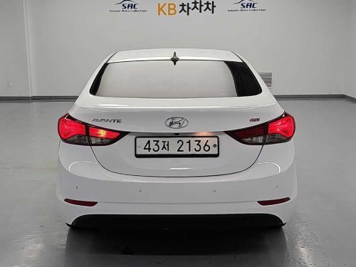 현대 더 뉴 아반떼 1.6 GDI 스마트 사진 3