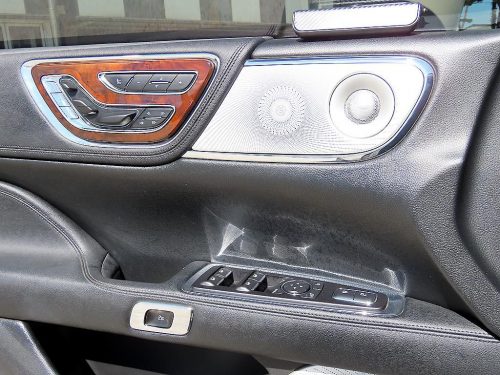 링컨 컨티넨탈 10세대 3.0 AWD 사진 12