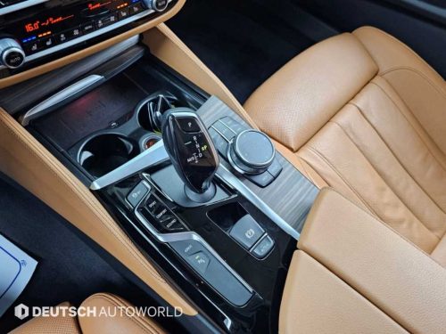 BMW 5시리즈 (G30) 530e M 스포츠 사진 9