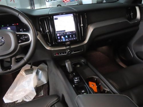 볼보 XC60(2세대) B6 AWD 인스크립션 사진 16