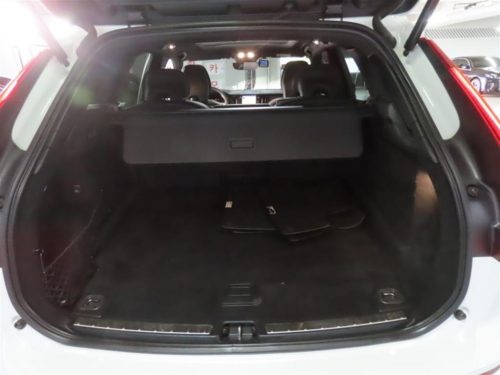 볼보 XC60(2세대) B6 AWD 인스크립션 사진 18