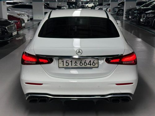 벤츠 E-클래스 W213 E200 아방가르드 사진 4