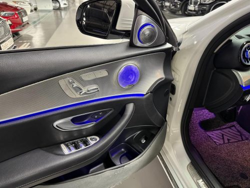 벤츠 E-클래스 W213 E200 아방가르드 사진 12