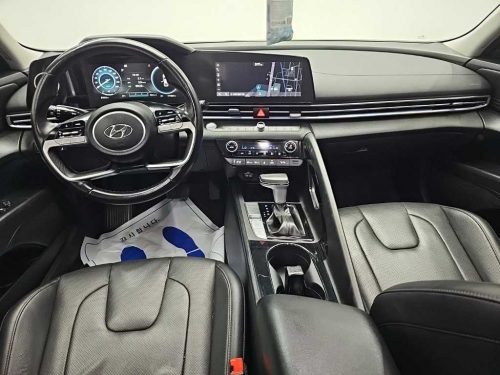Hyundai Avante (CN7) 1.6 Inspiration View All Photos