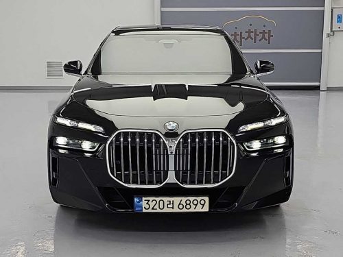 BMW 7시리즈 (G70) 740i sDrive M 스포츠 사진 2