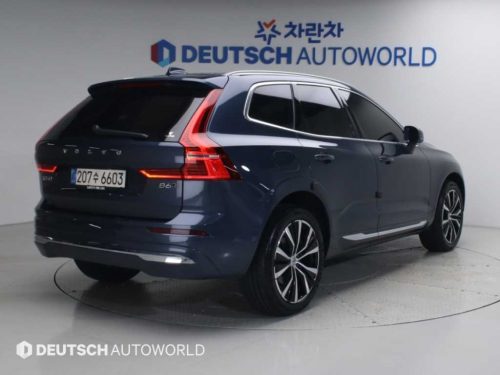 볼보 XC60(2세대) B6 AWD 얼티메이트 브라이트 사진 2