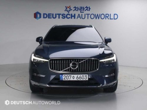 볼보 XC60(2세대) B6 AWD 얼티메이트 브라이트 사진 3