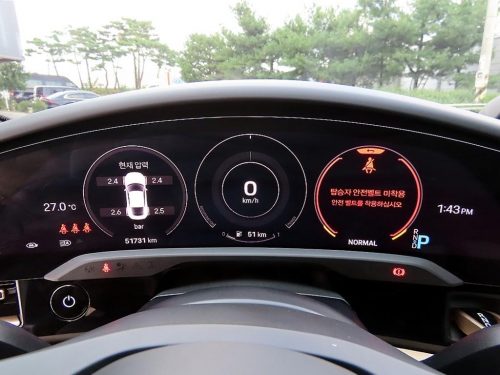 포르쉐 타이칸 GTS 사진 9