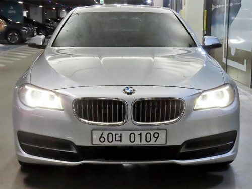 BMW 5시리즈 (F10) 528i 사진 2