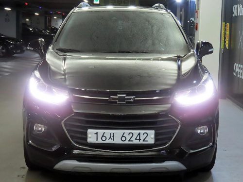 쉐보레 더뉴트랙스 가솔린 1.4 퍼펙트 블랙 사진 2