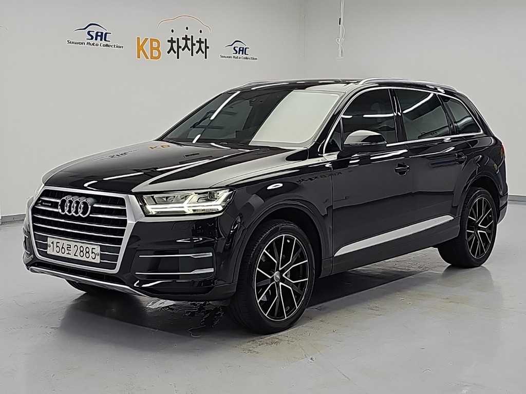 아우디 Q7 (4M) 45 TFSI 콰트로
