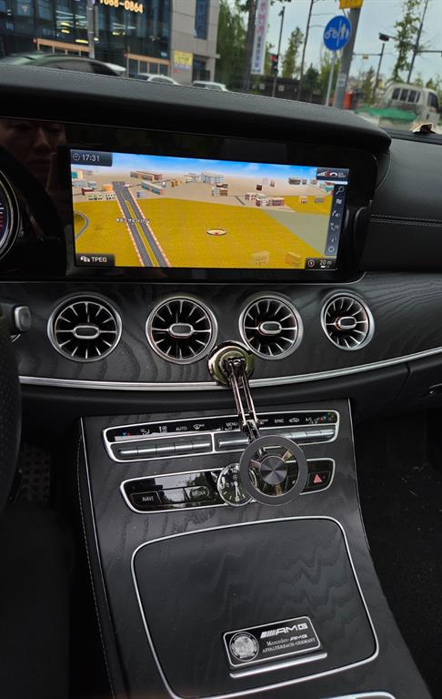 벤츠 E-클래스 W213 E220d 카브리올레 사진 8