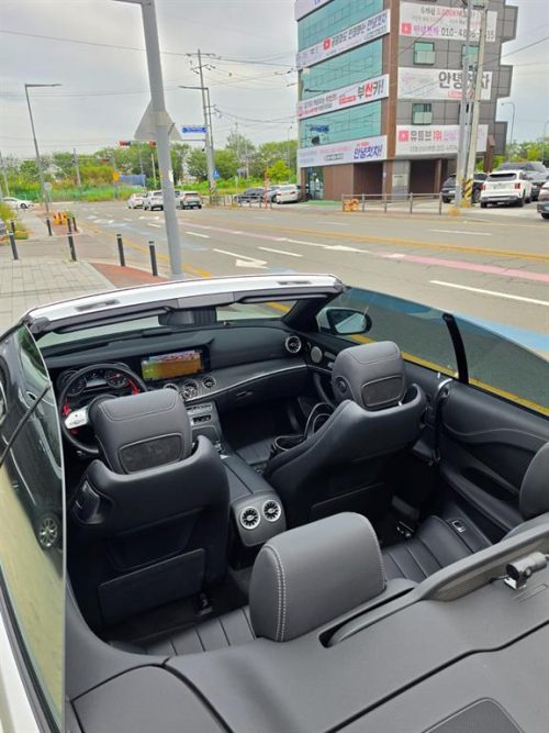 벤츠 E-클래스 W213 E220d 카브리올레 사진 19
