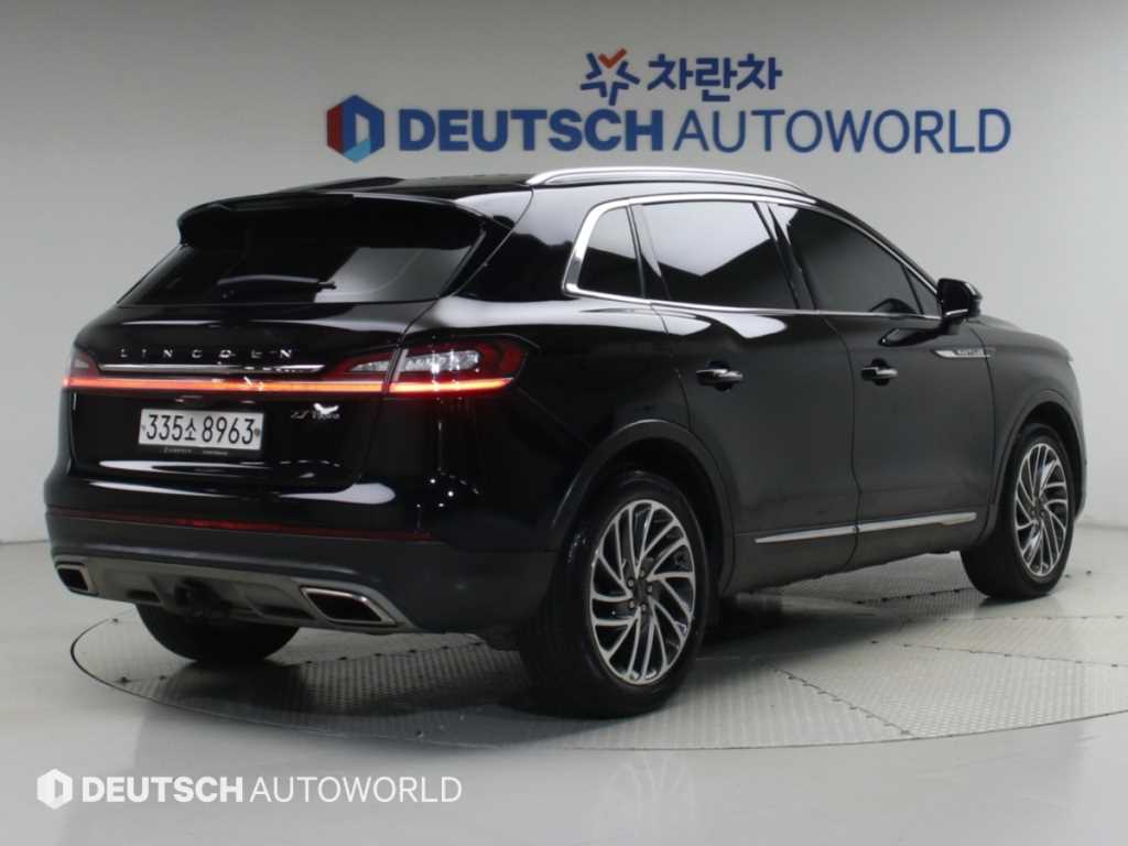 차량사진 2