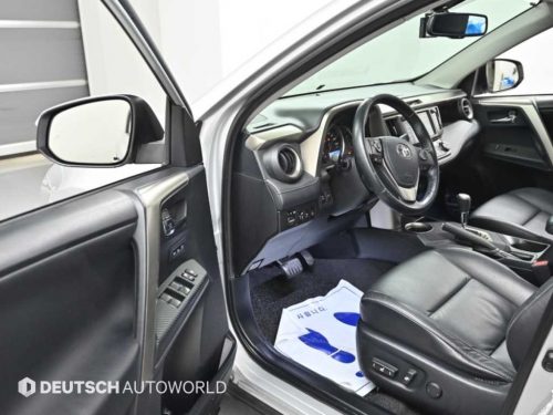토요타 라브4 2.5 4WD 사진 11