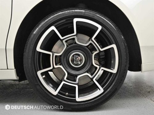 롤스로이스 고스트 6.6 V12 블랙 배지 사진 5