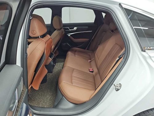 아우디 A6 (C8) 40 TDI 프리미엄 사진 12