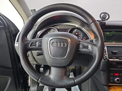 아우디 Q7 4.2 TDI 콰트로 사진 9