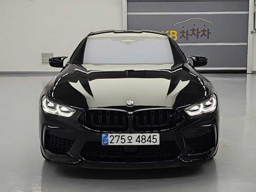 BMW M8 4.4 그란쿠페 컴페티션 사진 2