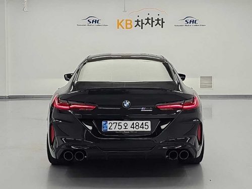 BMW M8 4.4 그란쿠페 컴페티션 사진 3