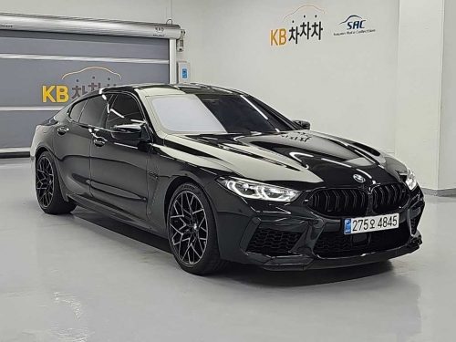 BMW M8 4.4 그란쿠페 컴페티션 사진 4