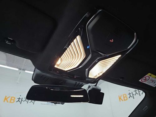 BMW M8 4.4 그란쿠페 컴페티션 사진 16