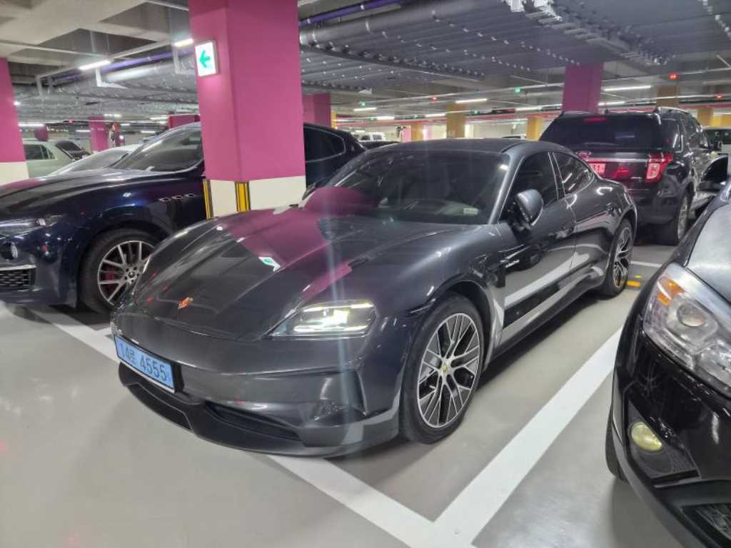 차량사진 2