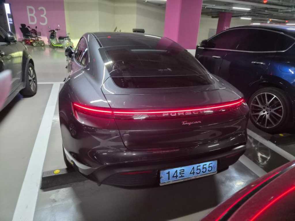 차량사진 4
