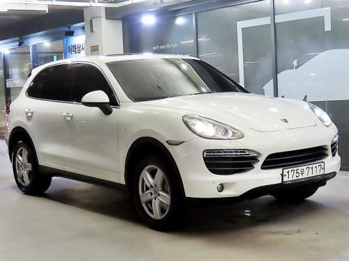 포르쉐 뉴 카이엔 4.8 S