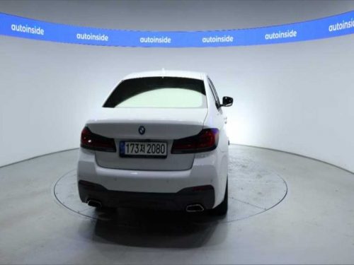 BMW 5시리즈 (G30) 520i M 스포츠 사진 4