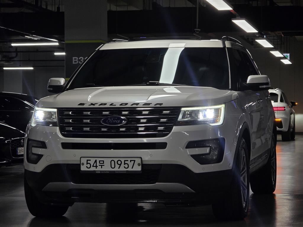 포드 익스플로러 2.3 에코부스트 리미티드 4WD