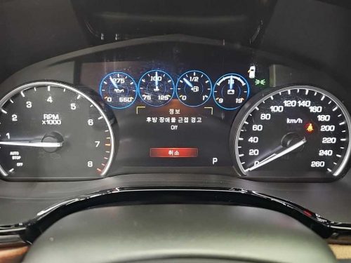 캐딜락 XT5 3.6 플래티넘 AWD 사진 6