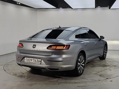 폭스바겐 아테온 2.0 TDI 엘레강스 프리미엄 사진 4